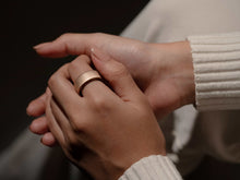 Load image into Gallery viewer, Ultrahuman Ring AIR Rose Gold