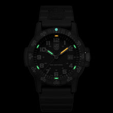 Load image into Gallery viewer, Luminox LM0321