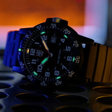 Load image into Gallery viewer, Luminox LM0321
