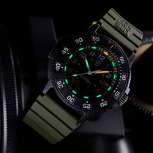 Load image into Gallery viewer, Luminox LM3013.EVO.S