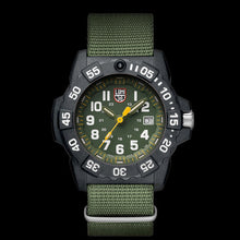 Load image into Gallery viewer, Luminox LM3517
