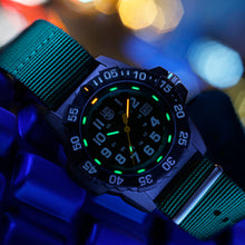 Load image into Gallery viewer, Luminox LM3517