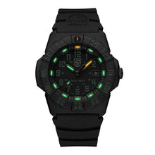 Load image into Gallery viewer, Luminox LM3567