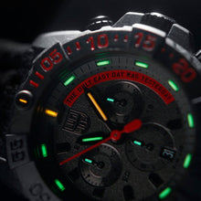 Load image into Gallery viewer, Luminox LM3581EY