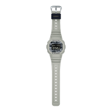 Load image into Gallery viewer, Casio G-shock DW5600CA-8DR