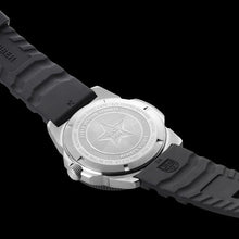 Load image into Gallery viewer, Luminox LM3135