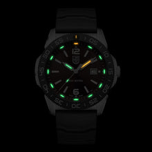 Load image into Gallery viewer, Luminox LM3135