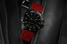 Load image into Gallery viewer, Luminox LM3875