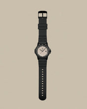 Load image into Gallery viewer, Luminox LM0321.PHYN.N Limited Edition
