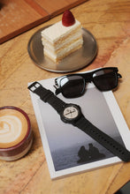 Load image into Gallery viewer, Luminox LM0321.PHYN.N Limited Edition
