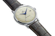 Load image into Gallery viewer, Orient RA-AC0039Y Bambino
