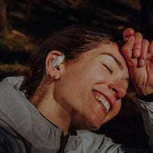 Load image into Gallery viewer, Suunto Spark White
