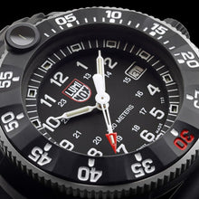 Load image into Gallery viewer, Luminox LM3001.H
