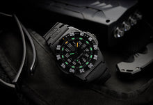 Load image into Gallery viewer, Luminox LM3551

