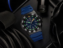 Load image into Gallery viewer, Luminox LM3553

