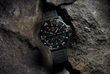 Load image into Gallery viewer, Luminox LM3865.GOLD Limited Edition Master Carbon SEAL Automatic Series
