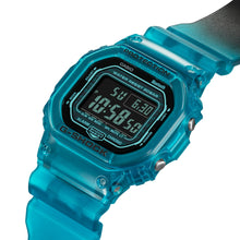 Load image into Gallery viewer, Casio G-shock DWB5600G-2DR
