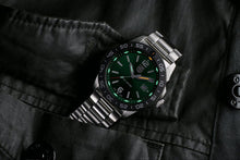 Load image into Gallery viewer, Luminox LM3137

