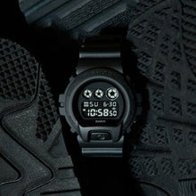 Load image into Gallery viewer, Casio G-shock DW6900BB-1DR
